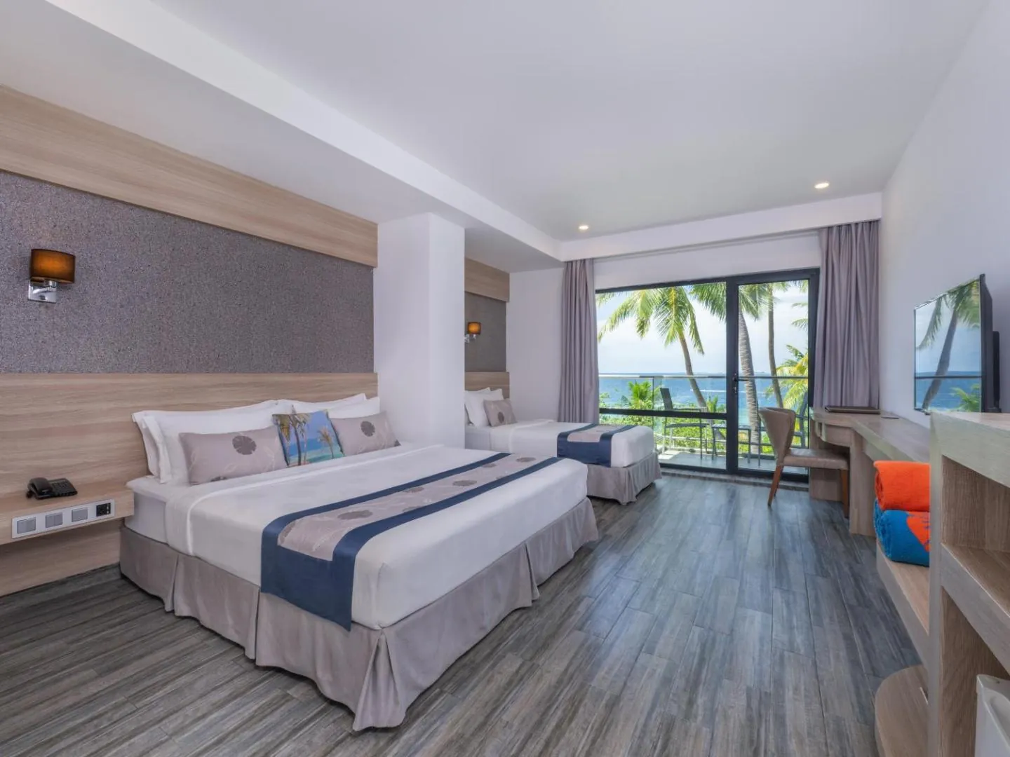 Kaani Grand Seaview 13