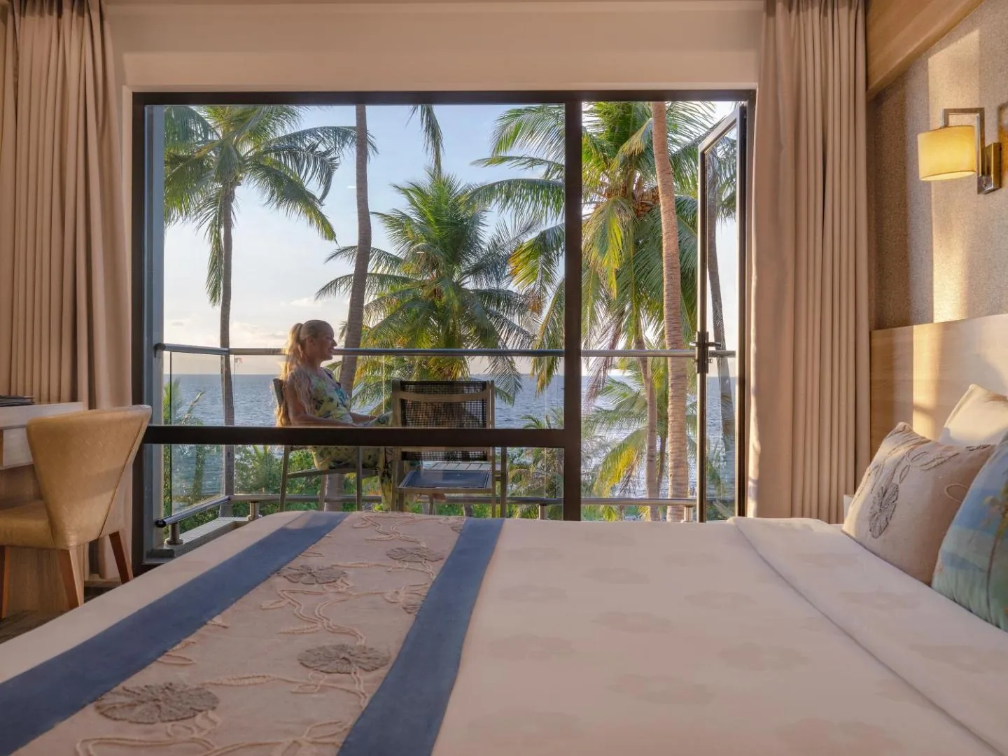 Kaani Grand Seaview 16